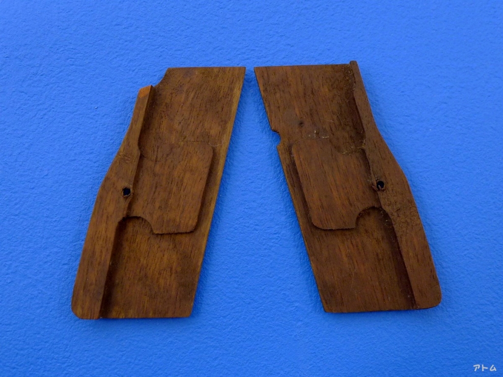 非売品】マルシン ブローニング ハイパワー HP 木製グリップ / アトム