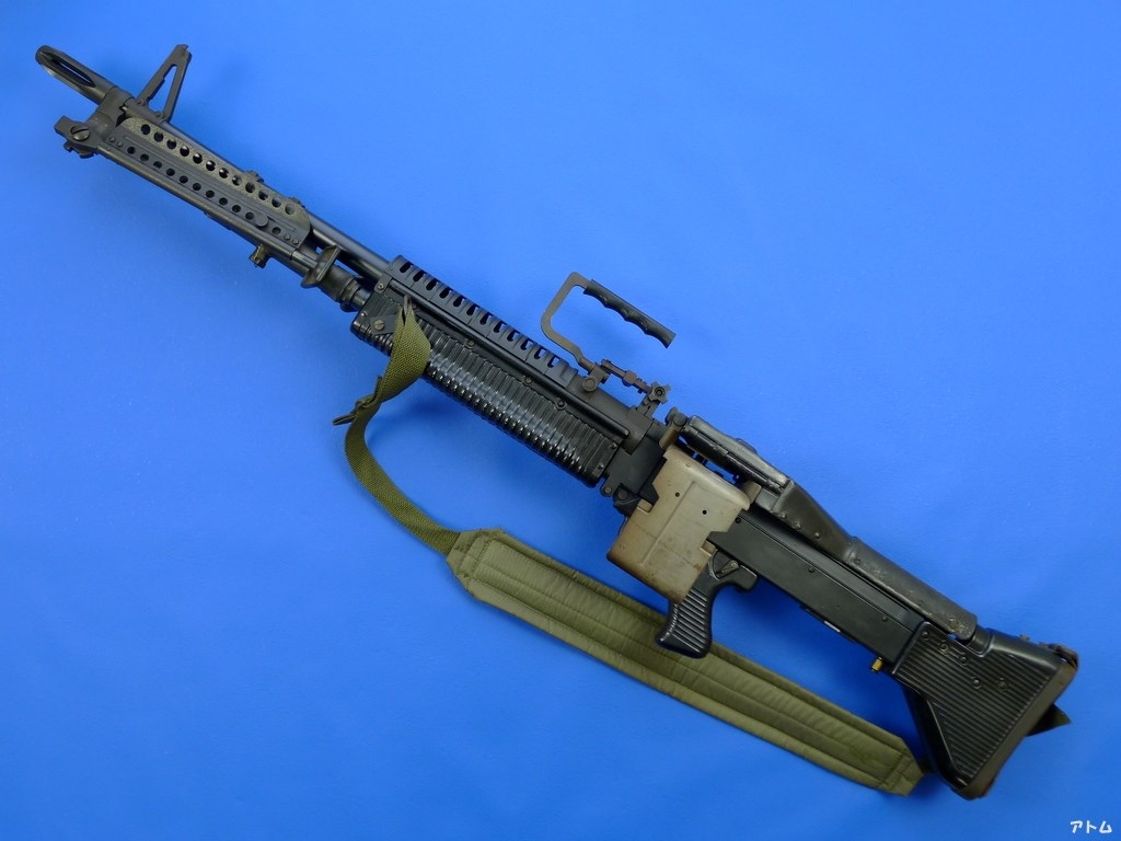 専用　アサヒ　M60 ガスガン アサヒ ファイヤーアームズ M60 スーパーカスタム ガスガン