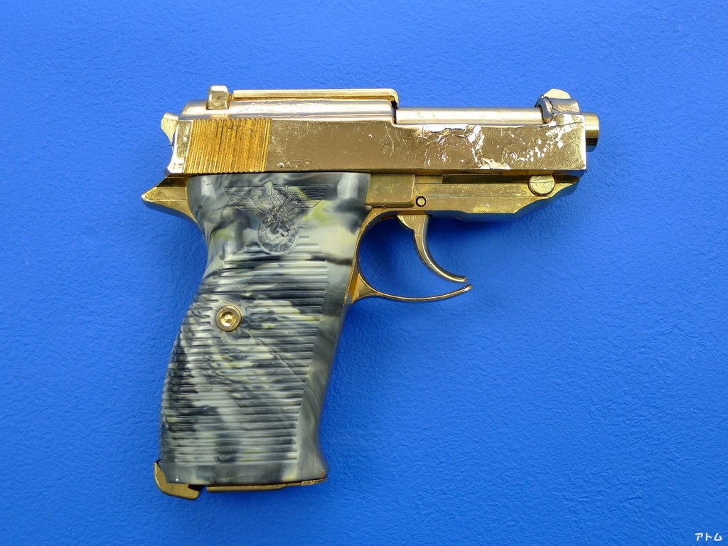 非売品】MGC ワルサー P38 ゲシュタポ ゴールドモデル / アトム
